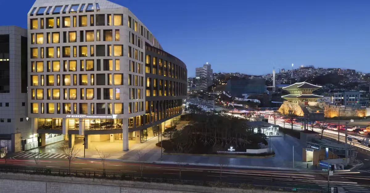 JW Marriott Dongdaemun Square Seoul beside Heunginjimun Gate at night