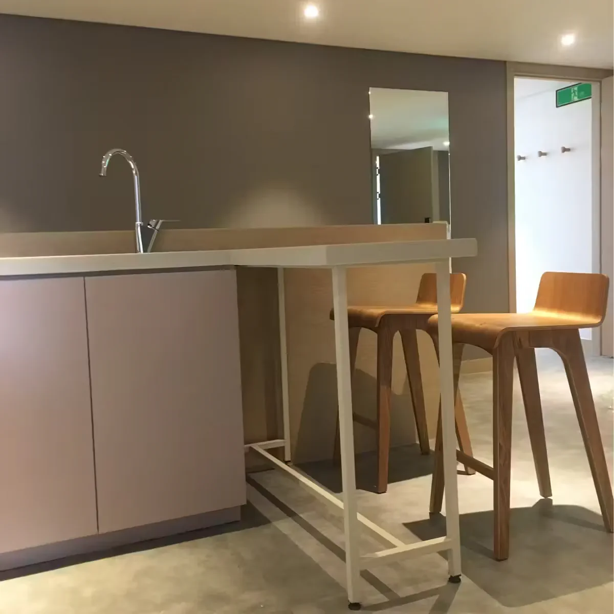 Counter and seating in a shared common area at KSTAR Metro Hotel